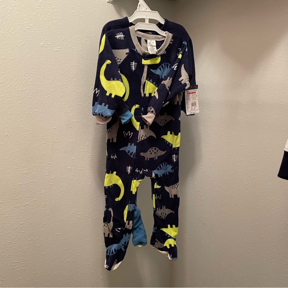 NWT GERBER FLEECE FOOTIES - Set of 2